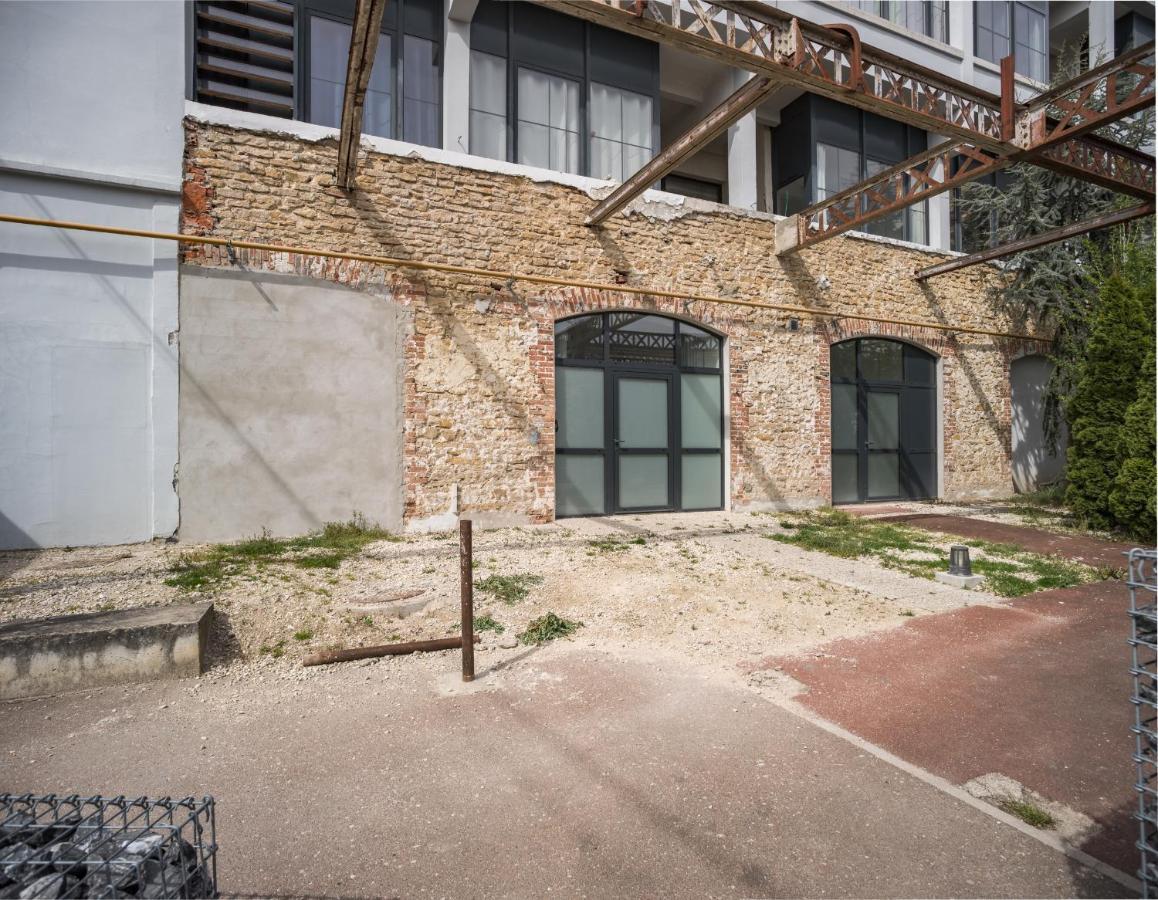 Апартаменти Loft Courtalon - Haut Standing - Patio - Parking Prives Труа Екстер'єр фото