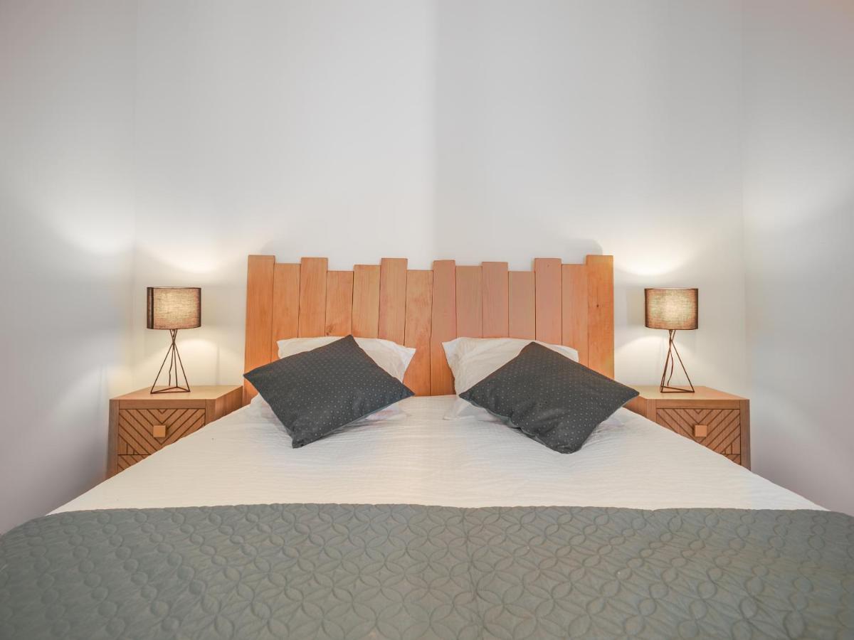 Апартаменти Loft Courtalon - Haut Standing - Patio - Parking Prives Труа Екстер'єр фото
